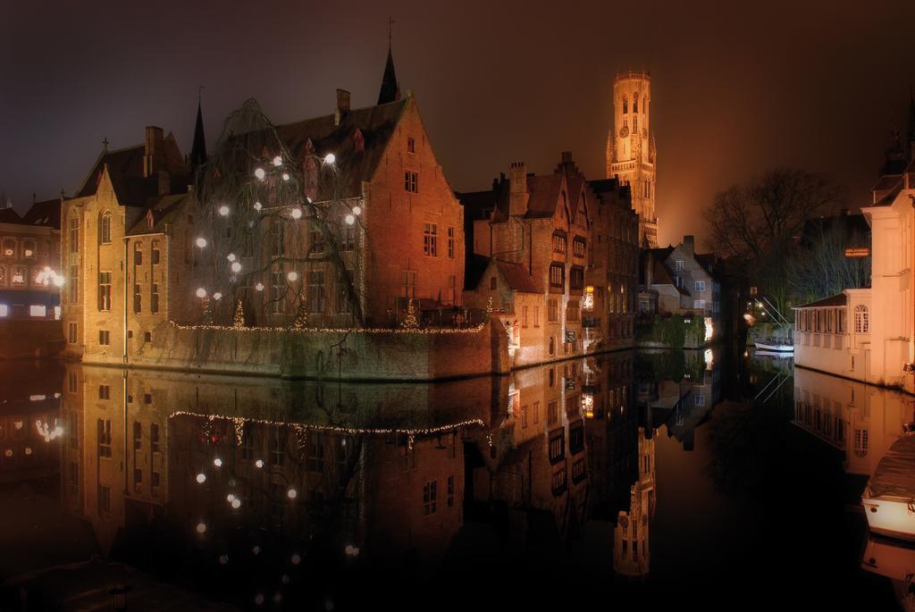 Guesthouse Dijver - Serene Escape In The Heart Of Historic Bruges Exterior photo