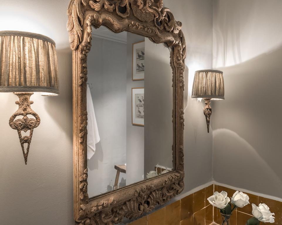 Guesthouse Dijver - Serene Escape In The Heart Of Historic Bruges Exterior photo